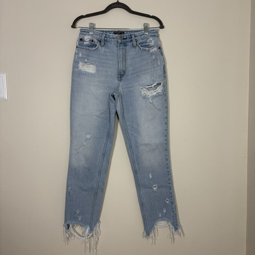 Abercrombie & Fitch The Mom Jeans High Rise Light Wash Distressed Fringe Hem 28